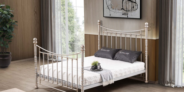 QUENN Karyola 200/200